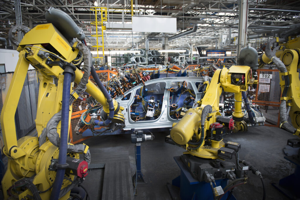 Roboter schweißen Karosserie in Autofabrik